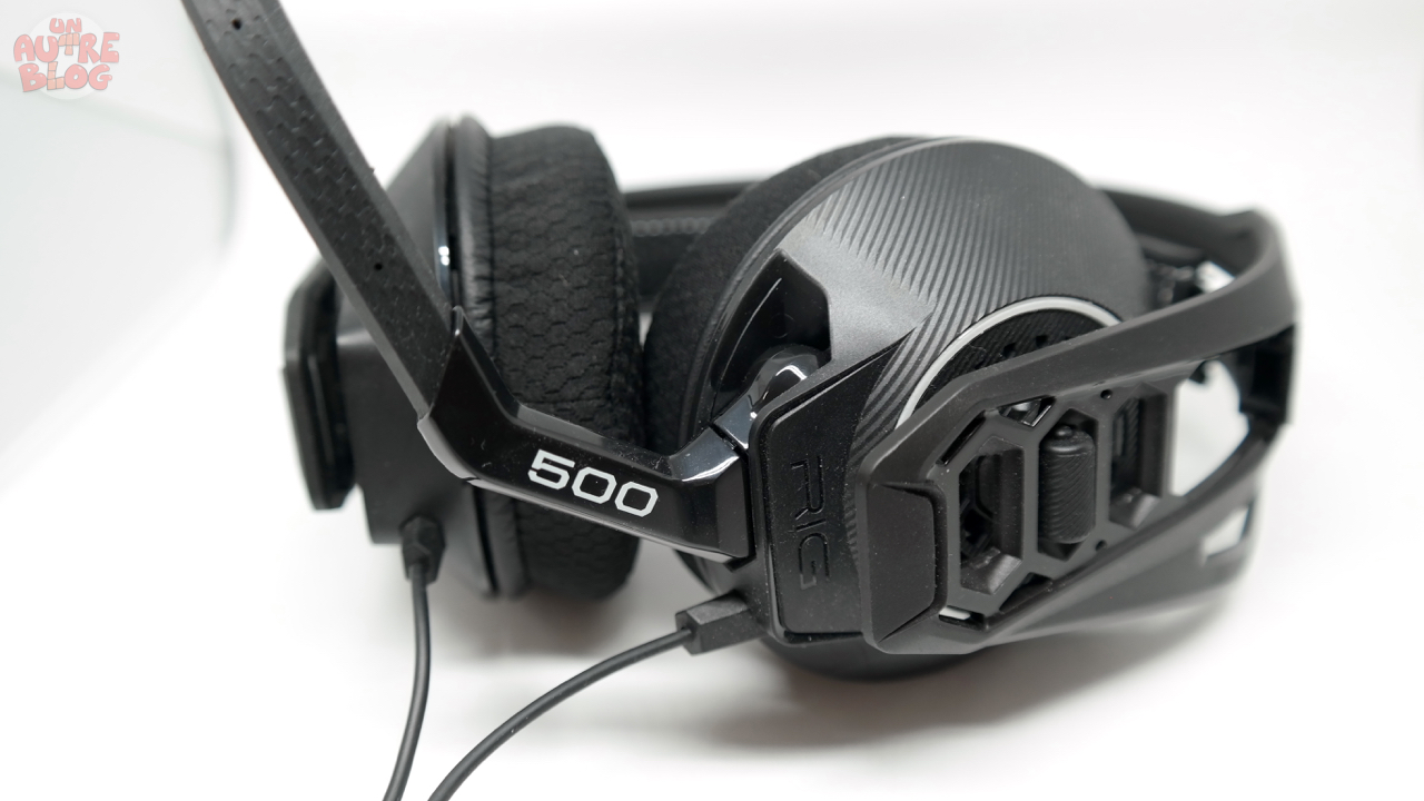 thumbnail image 2 of Plantronics RIG 500HS Stereo Gaming Headset For PS4 – Over-Ear With Boom Mic 2 of 3