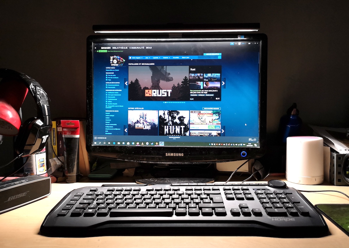 TEST] Lampe de bureau ScreenBar par BenQ